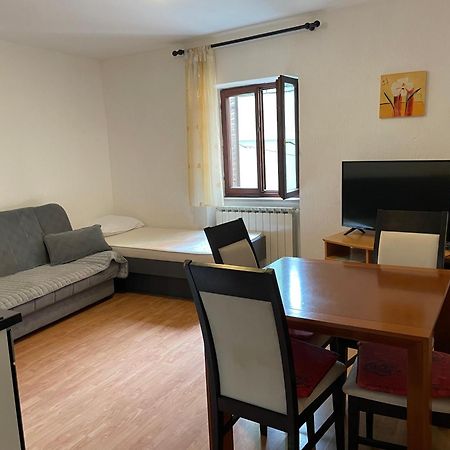Apartmaji Sara, Izola - Isola Ngoại thất bức ảnh